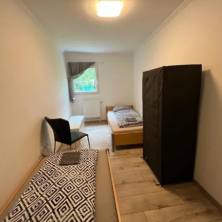 K Forintos Str 7 4 Pieceful Two Bedroom And Living With Terasse And Garden Apartment